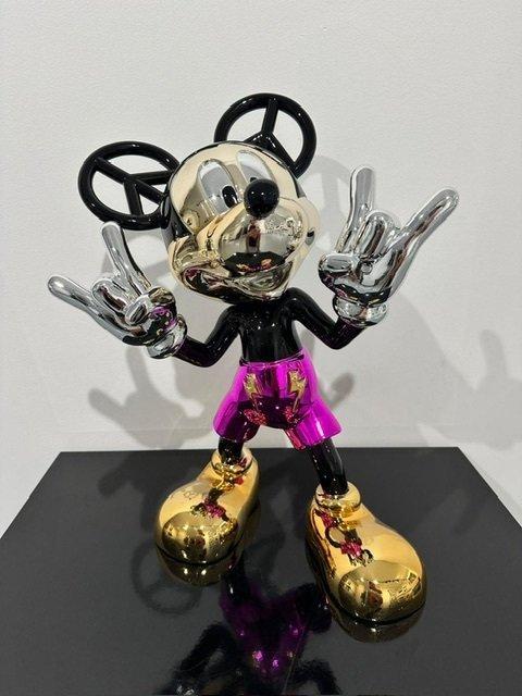 Van Apple - World Peace - Mickey Pink, Antiek en Kunst, Kunst | Designobjecten