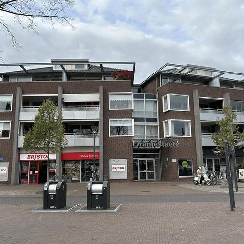 Penthouse met Balkon in het Centrum gevonden in Best, Huizen en Kamers, Huizen te huur, Direct bij eigenaar