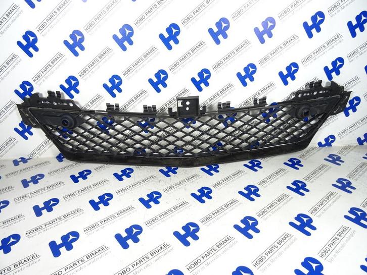 Bumper afdekking A 204 885 1324 o.a: C-klasse w204, Auto-onderdelen, Carrosserie en Plaatwerk, Gebruikt, 3 maanden garantie, Mercedes-Benz