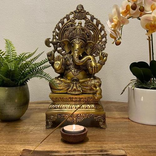 Hoge Kwaliteit Ganesha L 43 cm Hoog - 20 cm breed- 20 cm, Sport en Fitness, Gezondheidsproducten en Wellness, Nieuw