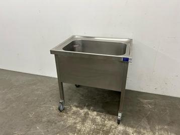 Verrijdbare spoelbak - spoeltafel met aftapkraan beschikbaar voor biedingen
