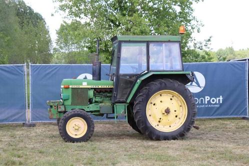 Veiling: Tractor John Deere 2130 Diesel 1976 (Marge), Zakelijke goederen, Agrarisch | Tractoren, Gebruikt, John Deere, tot 2500
