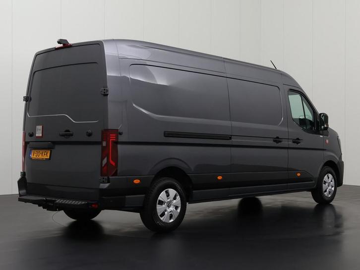 Renault Master Bestelbus L3 H2 2024 Diesel Handgeschakeld, Auto's, Renault, Dealer onderhouden, Te koop, Zwart, Handgeschakeld