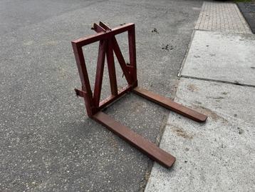 Palletbord driepunt 80cm beschikbaar voor biedingen