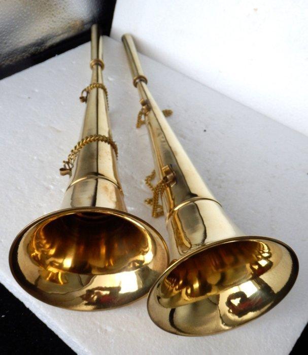 Misthoorn (2) - 2 zeer Grote Misthoorns - Scheepstoeters, Antiek en Kunst, Kunst | Designobjecten