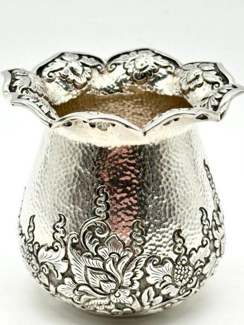 No reserve-Stevige antieke Djokja zilveren Bloemen/Lepelvaas, Antiek en Kunst, Antiek | Goud en Zilver