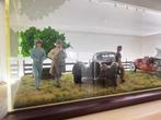 Custom Made Diorama 1:18 - Modelauto - Afmetingen: 51 cm /, Nieuw