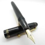 Pilot - Custom 67 - 14K gold nib (Extra Fine) - Vulpen, Verzamelen, Pennenverzamelingen, Nieuw