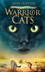 Het verscheurde woud 9789059249509 Erin Hunter, Verzenden, Zo goed als nieuw, Erin Hunter