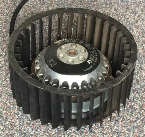 Gereviseerde EBM Papst ventilator. R2E140-AS77-37, Doe-het-zelf en Verbouw, Ventilatie en Afzuiging, Ophalen of Verzenden
