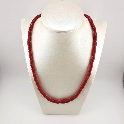 Bloedkoraal Koraal - Corallo rosso con chiusura argento 925, Verzamelen, Dierenverzamelingen