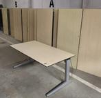 Tweedehands Ahrend bureaus - 160x80 - Gebruiksklaar voor €99, Ophalen of Verzenden, In hoogte verstelbaar, Gebruikt, Bureau