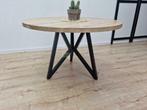 Mooie nieuwe ronde eiken tafel met Vlinder Poot onderstel, Huis en Inrichting, Tafels | Eettafels, Ronde Tafel rond massief eiken 110 100 120 130 140 150 160 180