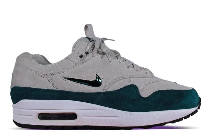 SALE! Nike Air Max 1 Jewel Atomic Teal • 41, Kleding | Heren, Schoenen, Sneakers of Gympen, Ophalen of Verzenden