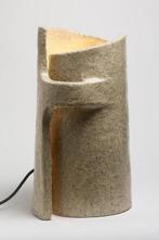 Kseniya Kravtsova - Kravtsova Kseniya - Tafellamp - HUG -