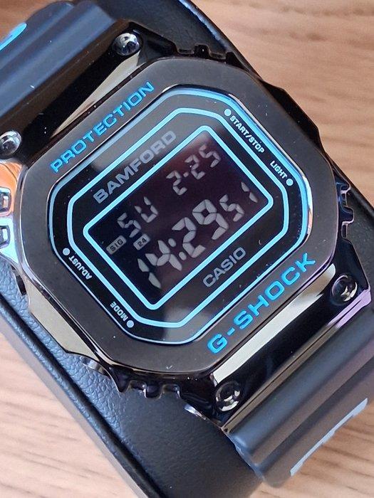 Casio - GM-5600BWD - Zonder minimumprijs - GM-5600BWD-1ER -, Sieraden, Tassen en Uiterlijk, Horloges | Heren