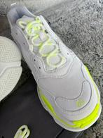 Balenciaga - Triple S - Low-top sneakers - Maat: EU 43 -, Nieuw