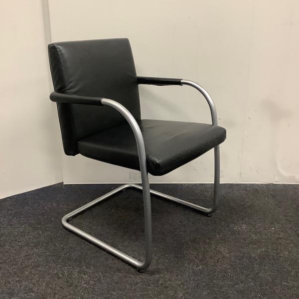 vitra Visasoft Visavis vergaderstoelen, zwart leder - metaal, Huis en Inrichting, Stoelen, Eén, Zwart, Gebruikt, Leer, Ophalen of Verzenden