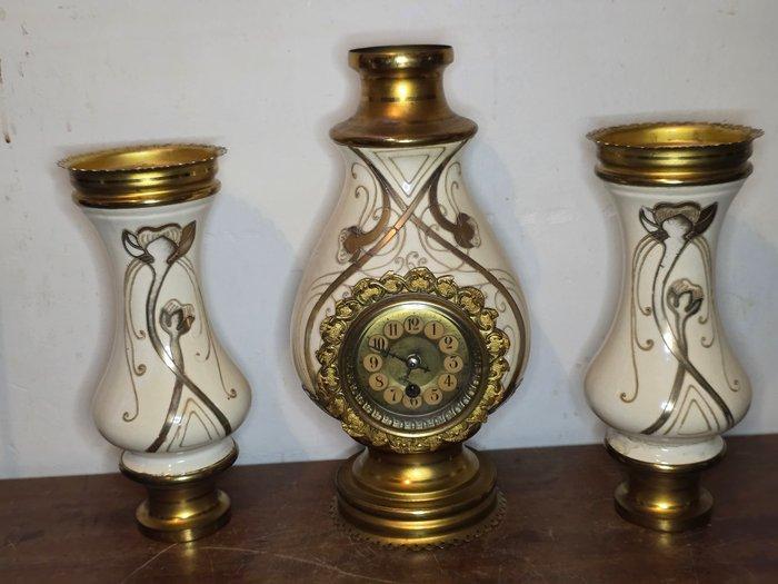Klok en garnituur set (3) - Keramiek - 1900-1910, Antiek en Kunst, Antiek | Klokken
