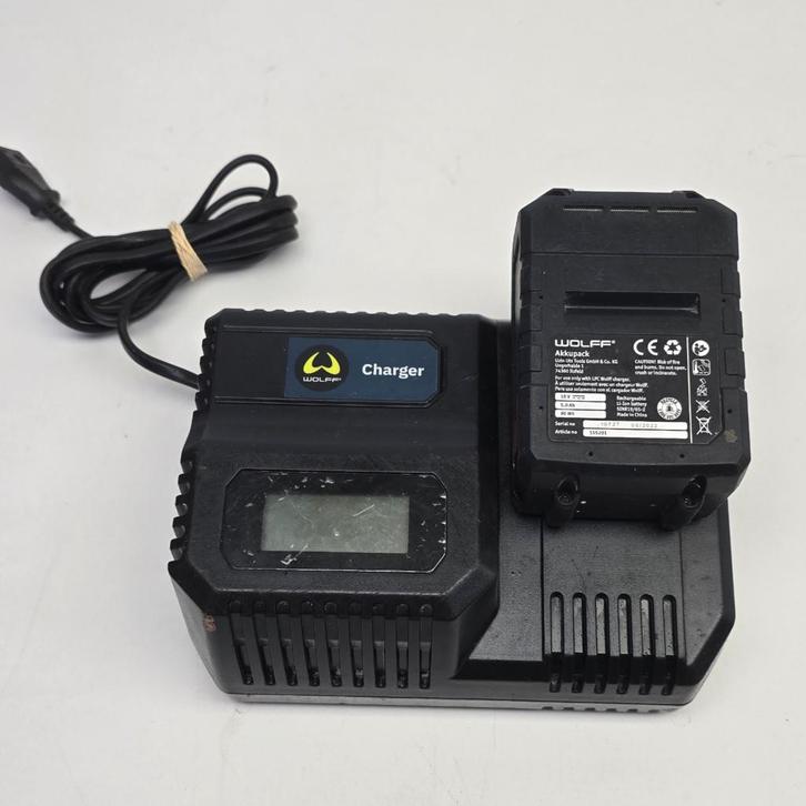 Wolff 18V 5.0AH Accu + Lader | Nette Staat, Audio, Tv en Foto, Accu's en Batterijen, Nieuw, Ophalen of Verzenden