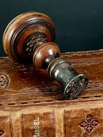 Aristocratie Messing, Hout Heraldiek zegel - Wapenschild - 8, Antiek en Kunst