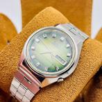 Seiko - 5Actus SS Gradient Vertical Green Sunburst -