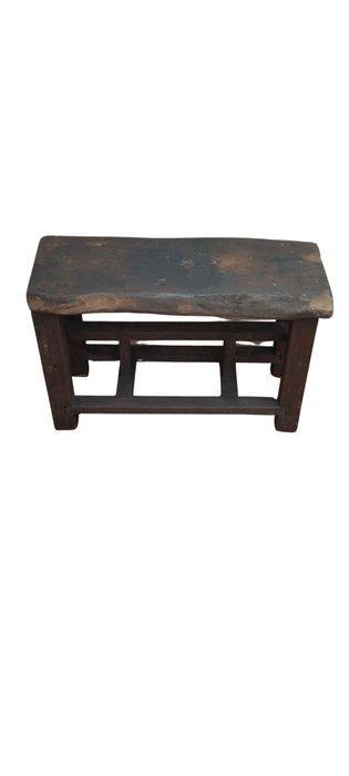 Bank - Kastanje, Antiek en Kunst, Curiosa en Brocante