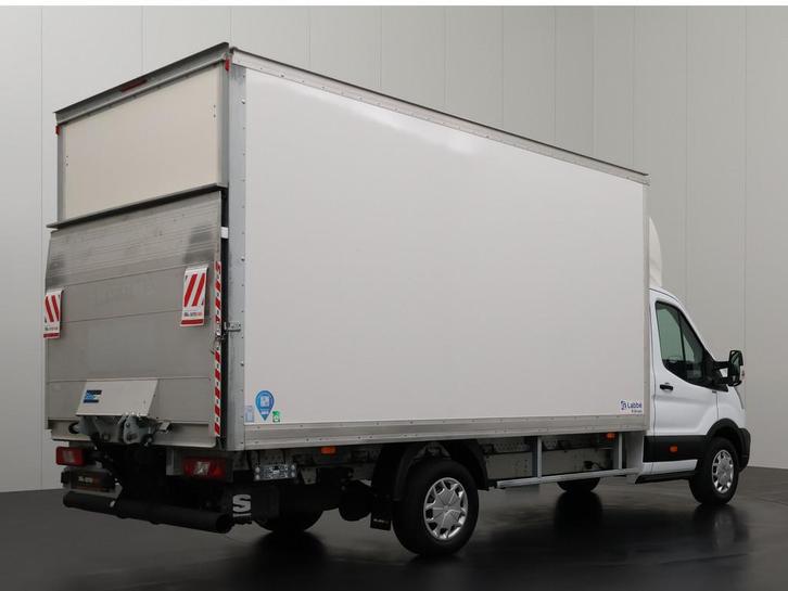 Ford Transit Bakwagen L5 H1 2023 Diesel Handgeschakeld, Auto's, Ford, Te koop, Zwart, Handgeschakeld, Financial lease, BTW verrekenbaar