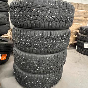 Nokian Winter 235/55/19 8mm Studded/Spikes Prijs per 2 beschikbaar voor biedingen