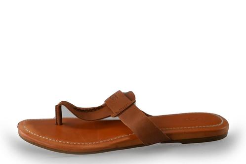 Ugg Slippers in maat 40 Cognac | 10% extra korting, Kleding | Dames, Schoenen, Overige kleuren, Zo goed als nieuw, Slippers, Verzenden