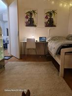 Studio te huur in s-Gravenhage - 1 m² - 2 kamer(s) - 2, Den Haag