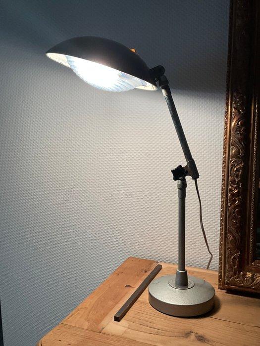 Ferdinand Solère , industrieel design jaren 50 - Bureaulamp, Antiek en Kunst, Antiek | Wandborden en Tegels