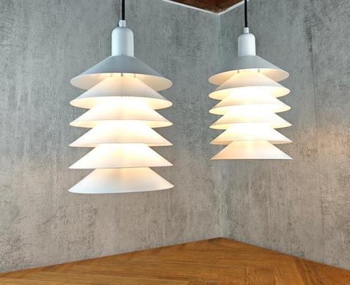 Plafondlamp (2) - Scandinavische stijl hanglampen - Metaal, Antiek en Kunst, Antiek | Lampen