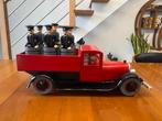 Tintin - Statuette Aroutcheff - Le camion des policiers -, Boeken, Nieuw