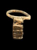 Laat-Romeins / Vroeg-Byzantijns Brons Ring (Zonder