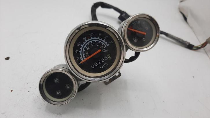 China Retro model / Teller Km 5.225, Fietsen en Brommers, Brommeronderdelen | Scooters, Overige typen, Ophalen of Verzenden