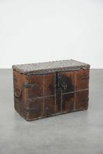 Kist - Leder, Messing, IJzer - Originele Spaanse kist