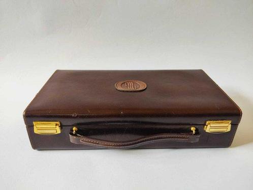 Reisset met toiletartikelen - Leder, Antiek en Kunst, Curiosa en Brocante