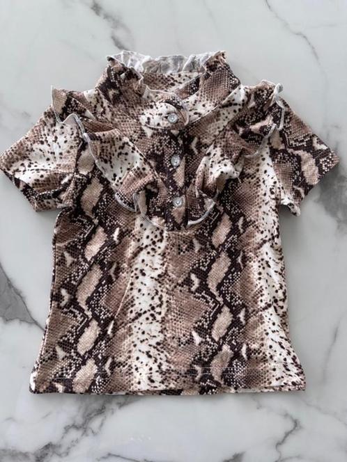 Meisjes t-shirt in de kleur slangenprint Camel, Kinderen en Baby's, Kinderkleding | Kinder-kledingpakketten, Nieuw, Overige maten
