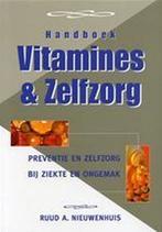 Handboek vitamines en zelfzorg 9789038906287, Boeken, Verzenden, Gelezen, R.A. Nieuwenhuis