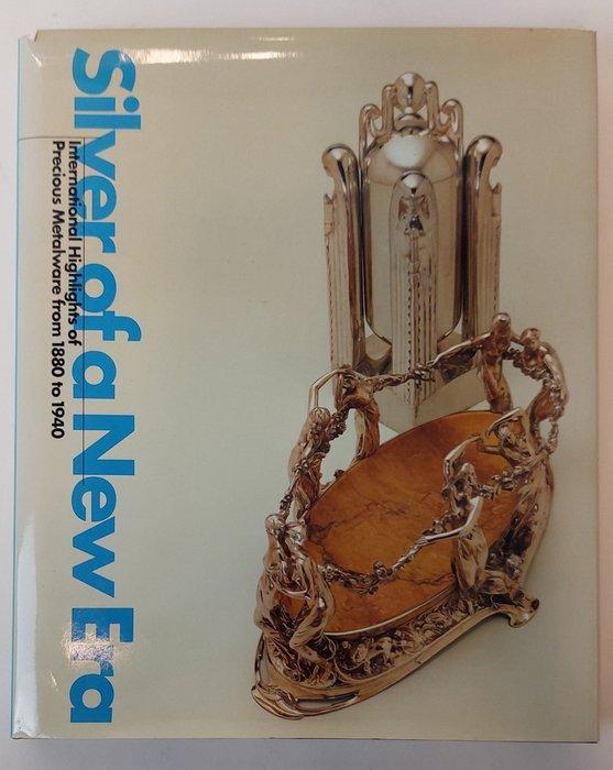 Annelies Krekel-Aalberse e.a. - Silver of a new era - 1992, Antiek en Kunst, Kunst | Designobjecten