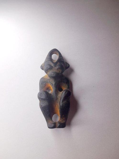 hematiet Oude God / idool - Cultuur Yong Chan / magnetisch /, Verzamelen, Mineralen en Fossielen