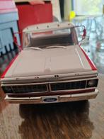 ACME 1:18 - Modelauto (2) - 1970 Ford F350 Ramp Truck AMR, Nieuw