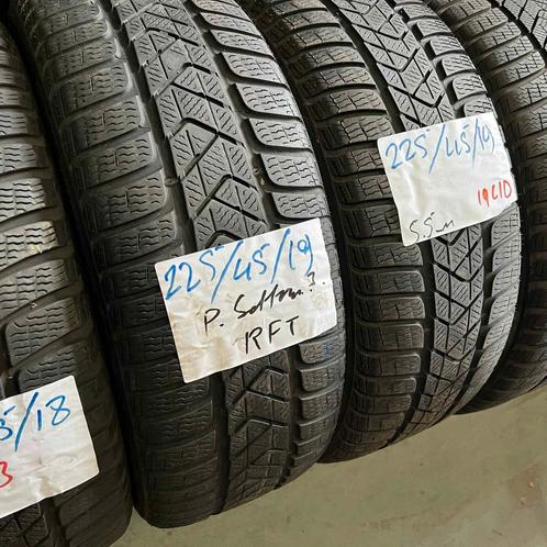 2 x Pirelli Sottozero 3 225-45-19 RFT Winterbanden 5,5mm, Auto-onderdelen, Banden en Velgen, 19 inch, Winterbanden, 225 mm, Personenwagen