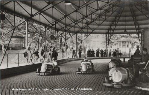 APELDOORN - Autobaan a/d Koningin Julianatoren, Verzamelen, Ansichtkaarten | Nederland, Verzenden