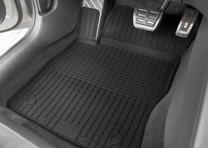 Rubber automatten past bij Volkswage Passat B6 B7 CC, Auto diversen, Automatten, Nieuw