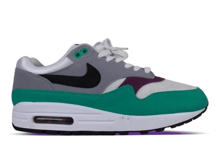 Nike Air Max 1 Clear Emerald • 37.5 41, Kleding | Dames, Schoenen, Sneakers of Gympen, Ophalen of Verzenden