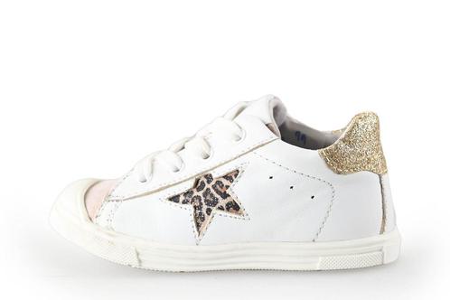 Jopper Sneakers in maat 20 Wit | 10% extra korting, Kinderen en Baby's, Kinderkleding | Schoenen en Sokken, Jongen of Meisje, Zo goed als nieuw