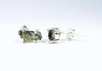 2 Moldaviet oorstekers / ruw / nieuw 925. Sterlingzilver -