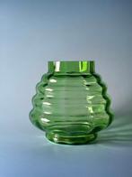Doyen - Vaas - BLOEMIG - Uraniumglas - ART-DECO